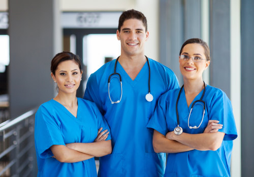 Who is a hair transplant technician?